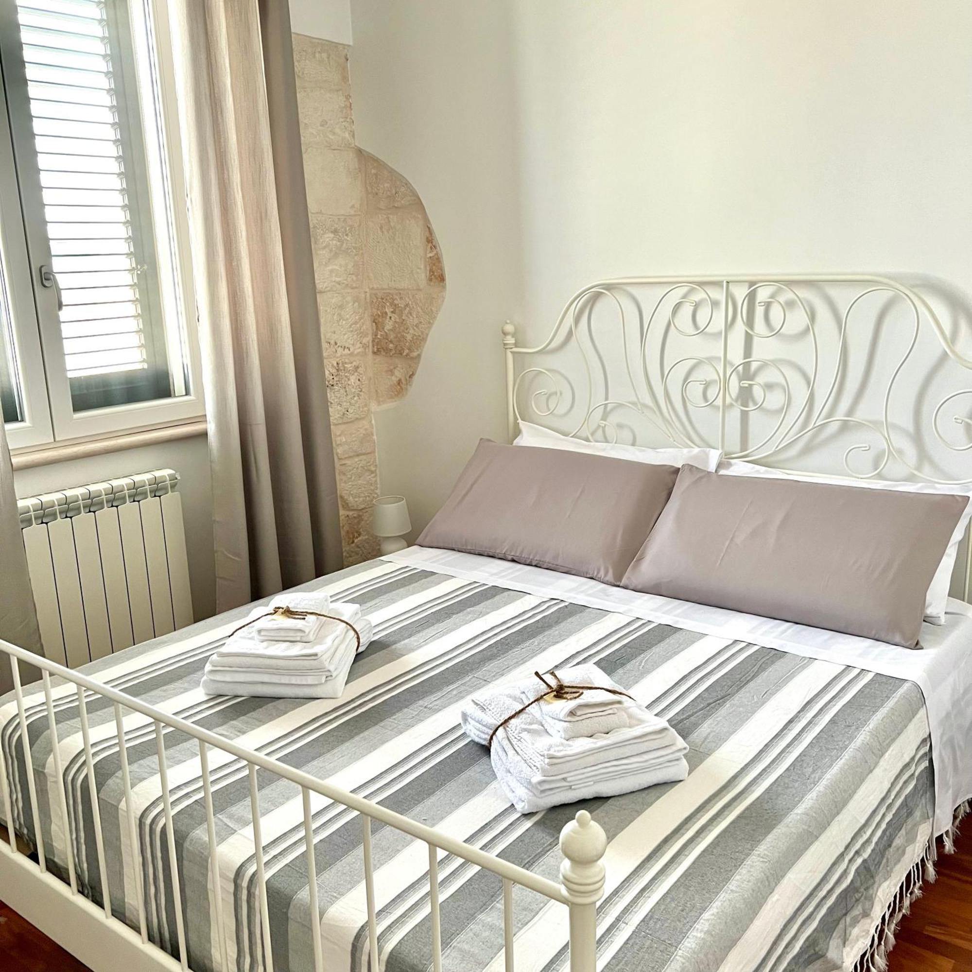 Iaru-Bed Experience House Apartment Alberobello Exterior photo