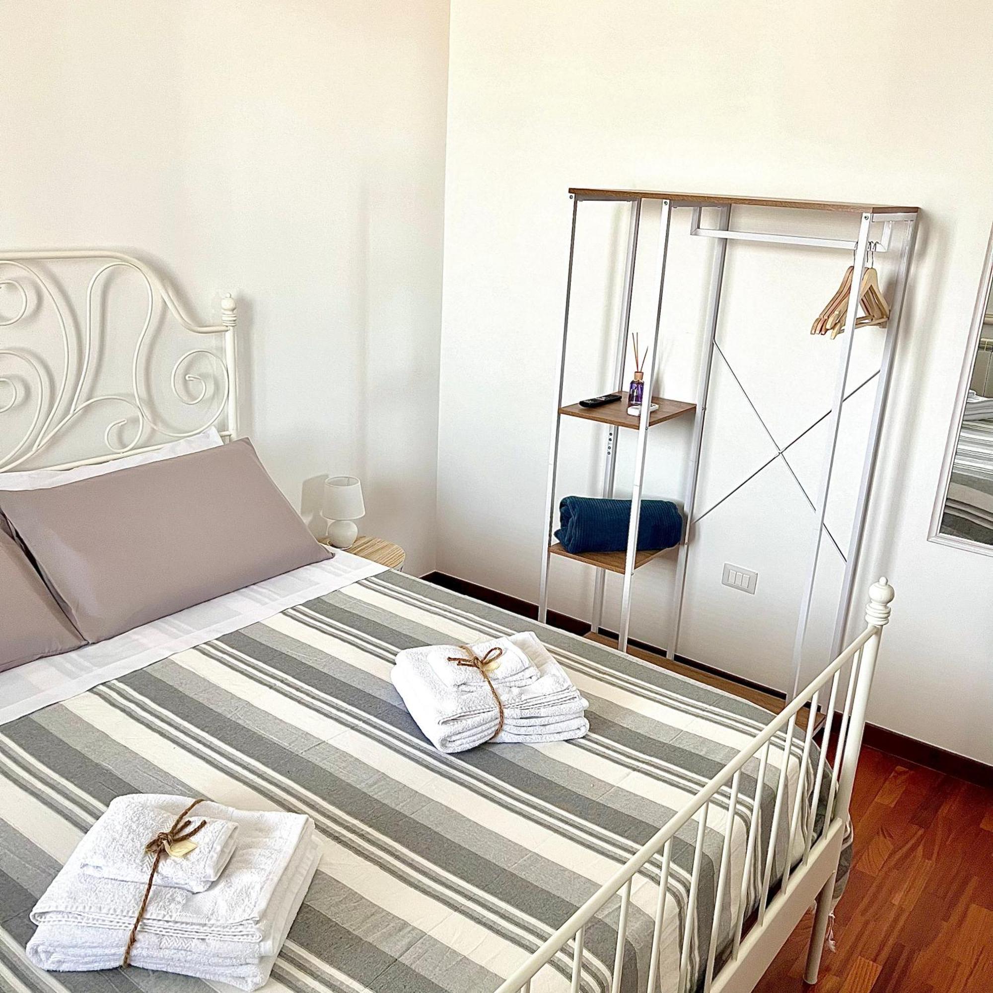 Iaru-Bed Experience House Apartment Alberobello Exterior photo